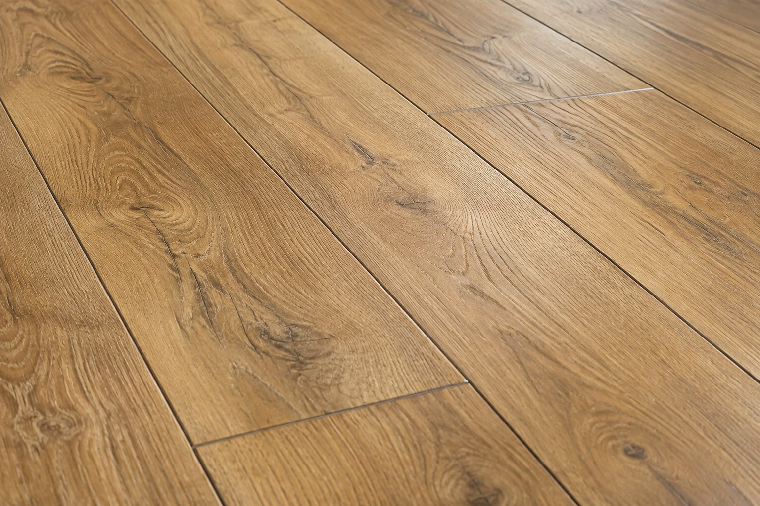 Laminat — detalj poda